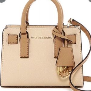 Michael Kors Dillon bag